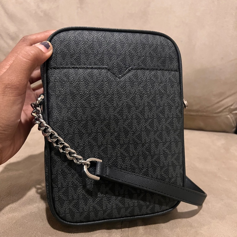 Cross body bag